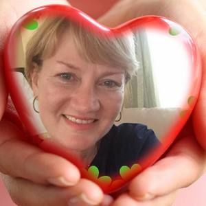 Meet your Posher, Dana